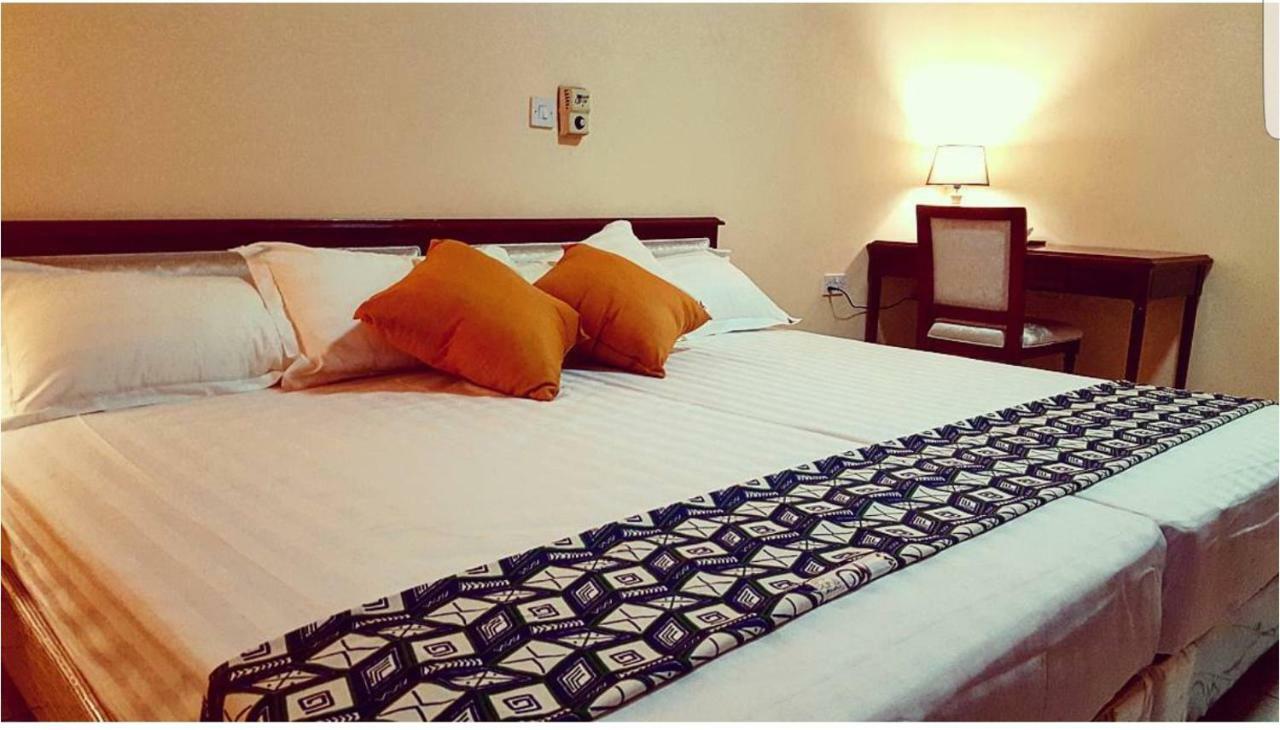 Mikaddo City Inn Κούμασι Εξωτερικό φωτογραφία